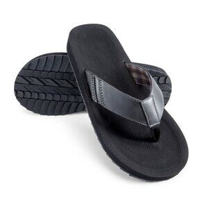 Bruno Marc Men's Beach Flip Flops Thong Sandals Size 12 NEW